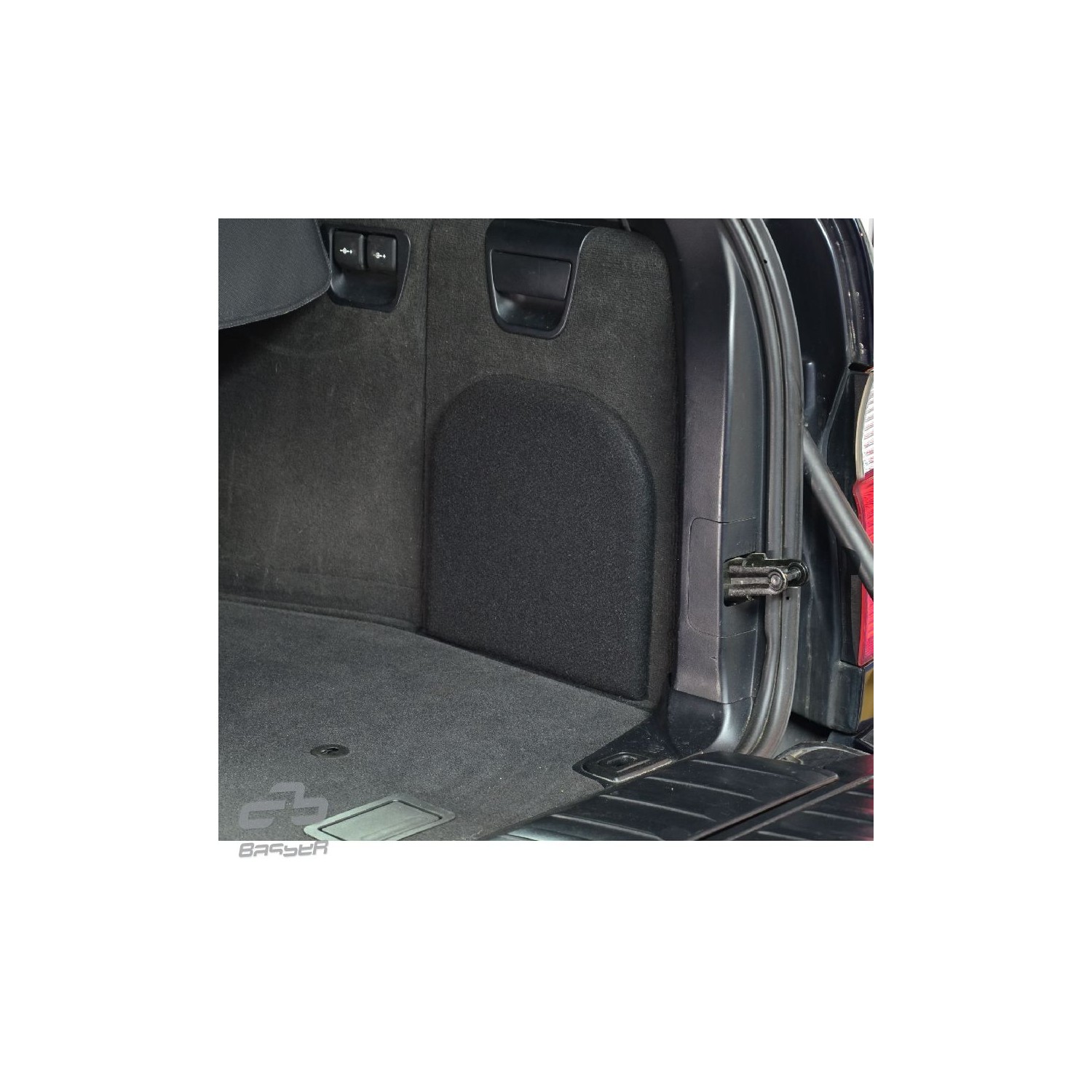 BMW X5 E53 obudowa subwoofera Basser FBbmw20